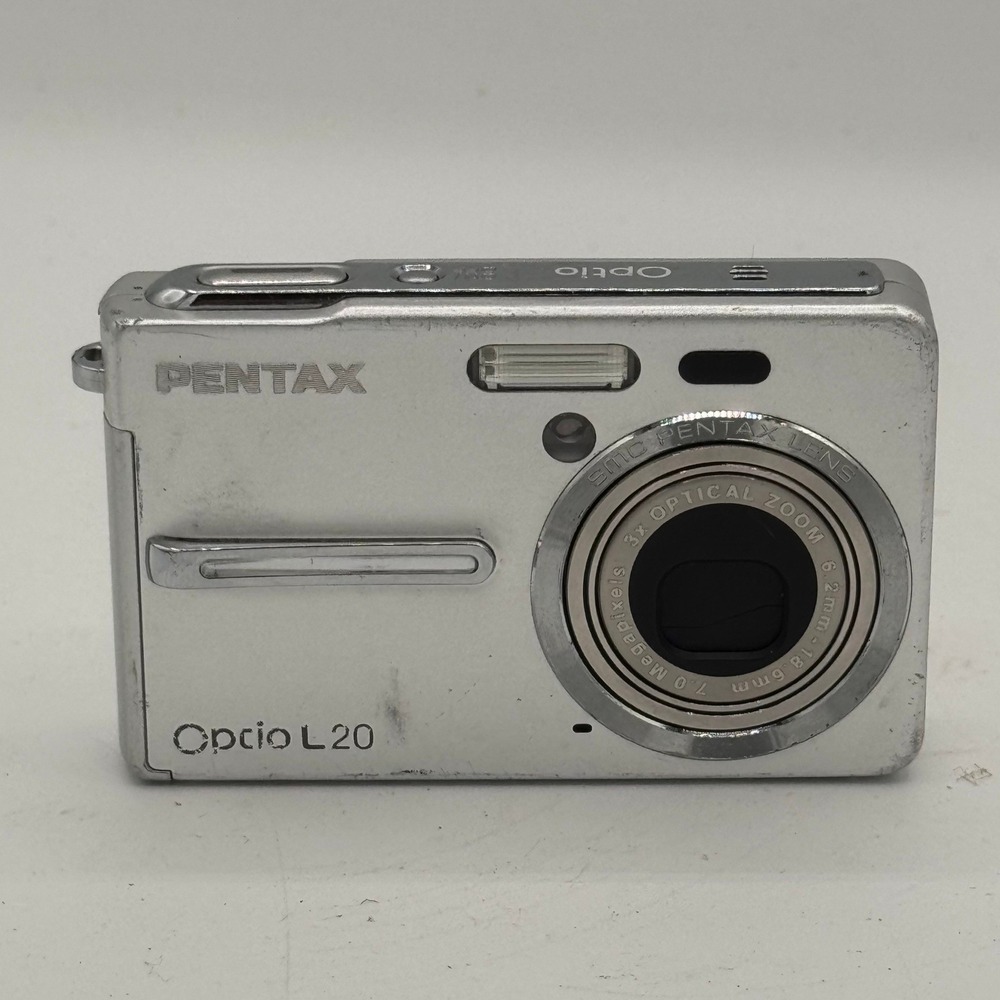 Pentax Optio L20 Silver Digital Camera 7.0MP 3x Optical Zoom Compact Tested